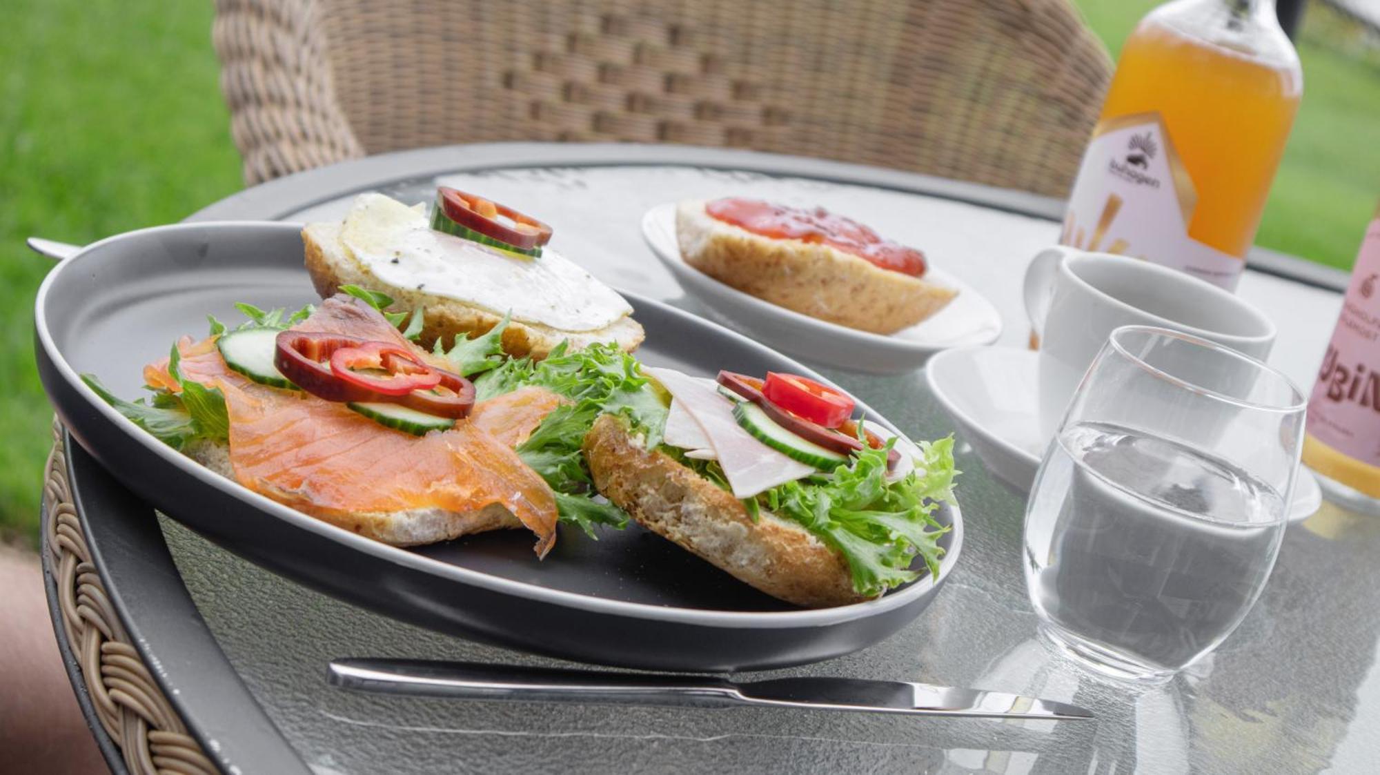 Smaken Av Ryfylke Event As Overnatting, Bygningen Drives Ikke Som Hotell Hjelmeland Exterior photo
